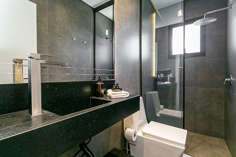 Wi-Fi 400mb + Smart TV 50” | Praia 1,5 km #CHA13