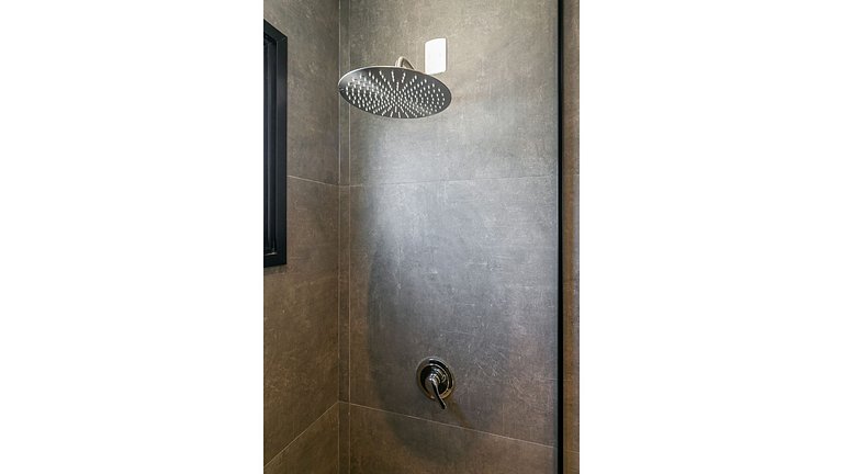 Wi-Fi 400mb + Smart TV 50” | Praia 1,5 km #CHA13