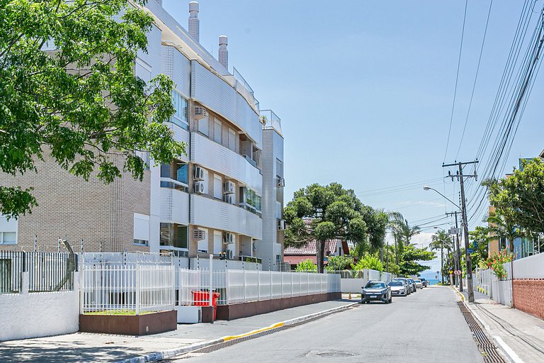 150m da praia | WI-FI 600MB | Smart TV 60" #CHA15