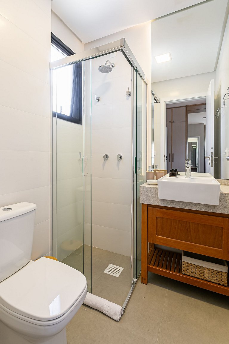 Apto Moderno | Rooftop c/ Piscina #CHA16