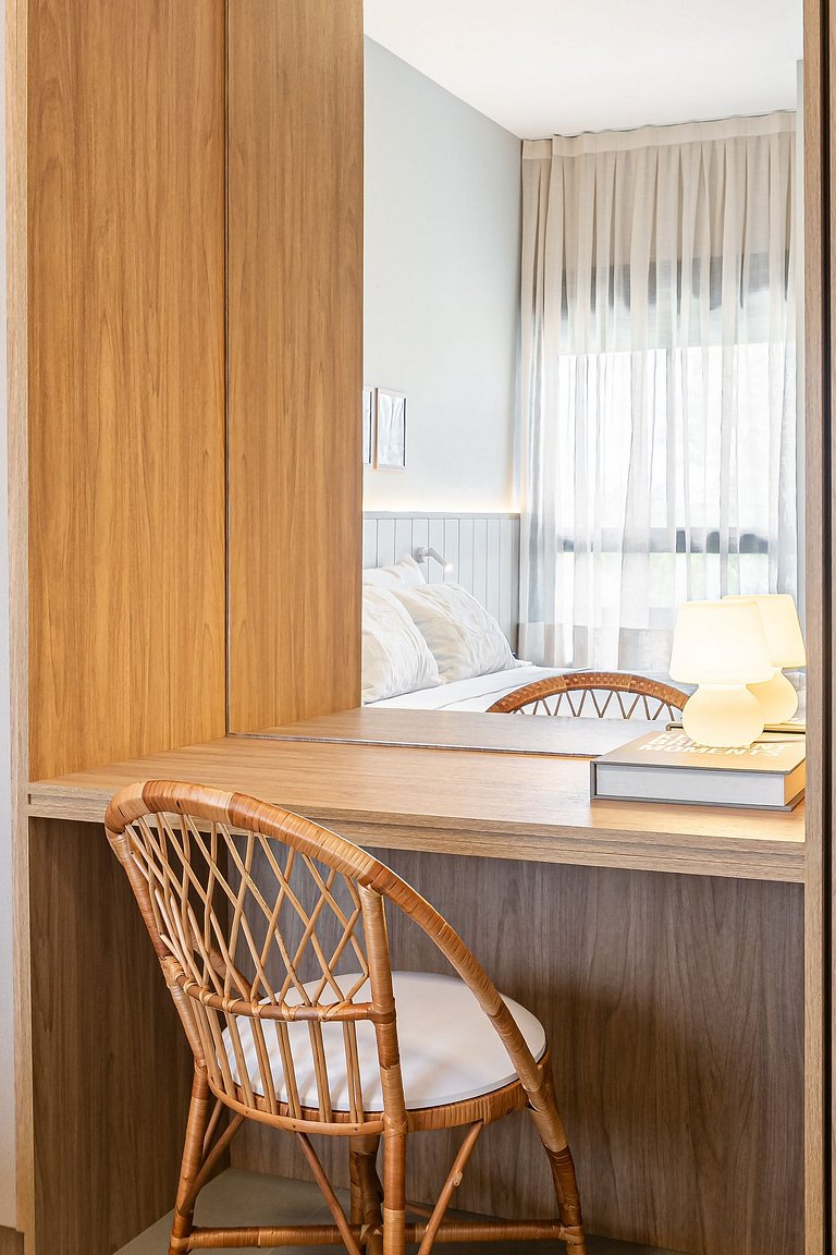 Modern Apartment | Rooftop with Pool #CHA16