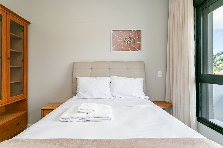 Modern Apartment | Rooftop with Pool #CHA16