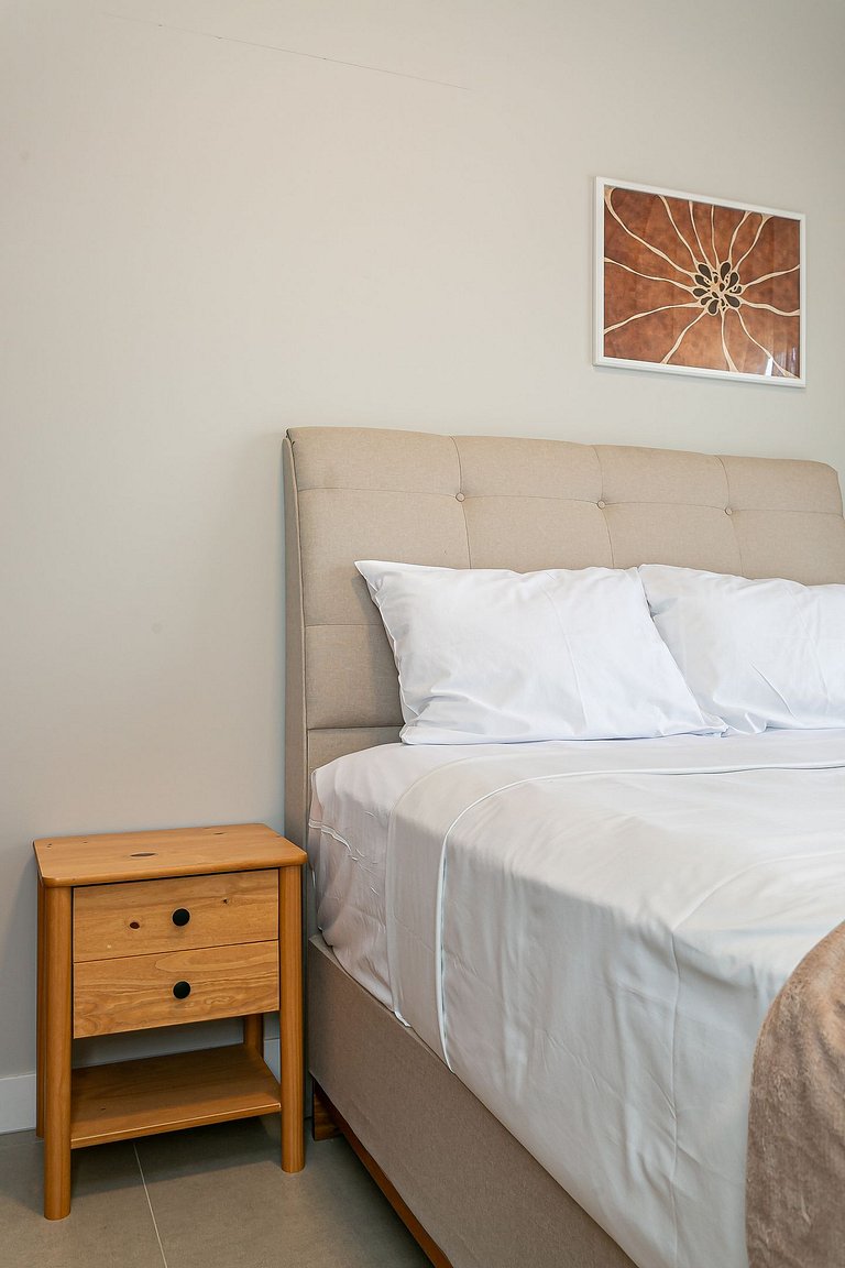 Apto Moderno | Rooftop c/ Piscina #CHA16