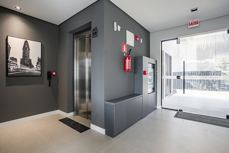 Modern Apartment | Rooftop with Pool #CHA16