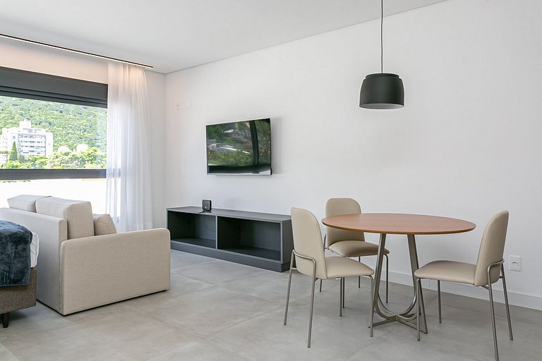 Rooftop with Pool | Technology Hub #SG04