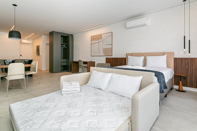 Rooftop with Pool | Technology Hub #SG04