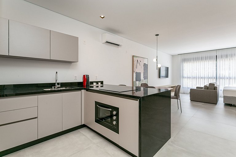 Next to the mall with rooftop pool | #SG05