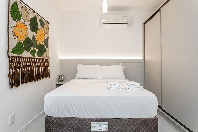 Rooftop Pool | 500m from Beiramar Avenue #CA87D