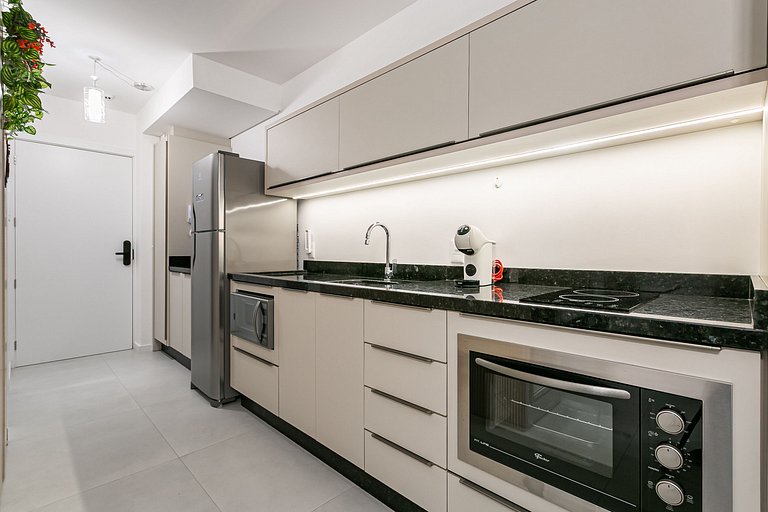 Rooftop Pool | 500m from Beiramar Avenue #CA87D