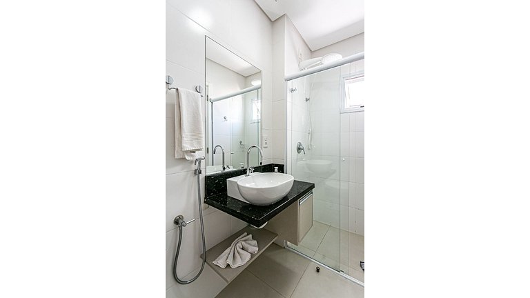 WI-FI 200MB | Piscina com vista mar #IA06D