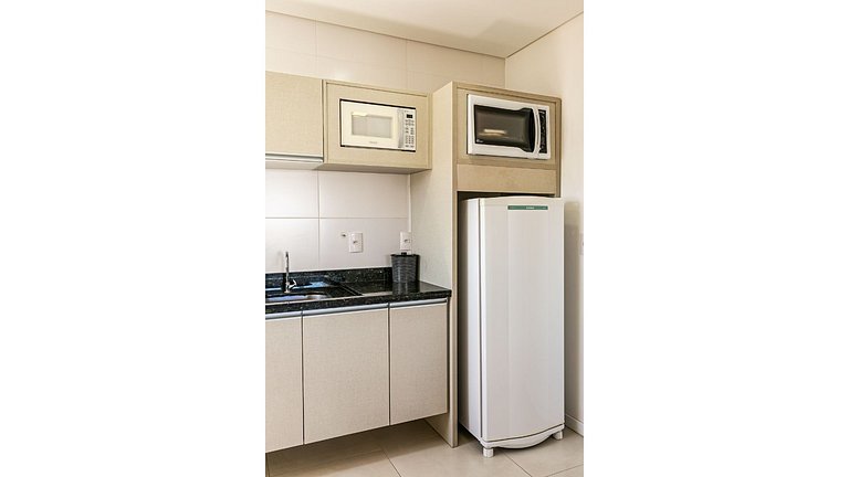 WI-FI 200MB | Piscina com vista mar #IA06D