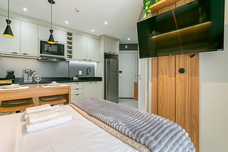 Modern studio 400m from UFSC | 50" TV #CARV06