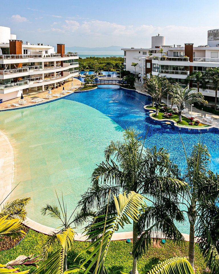 100m from the Beach | Resort Club #CHA17