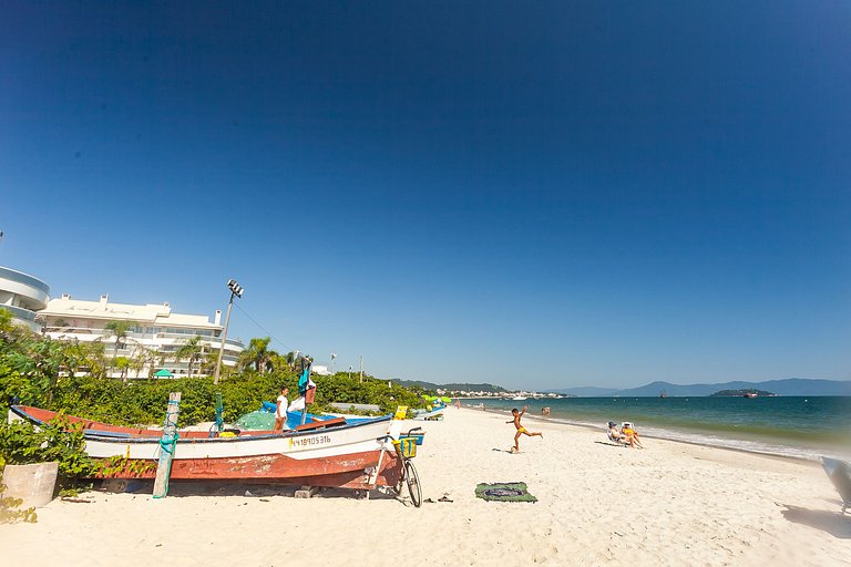 100m from the beach | 3 Suites plus Barbecue #CHA17