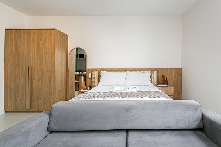 Pool plus 350MB Wi-Fi | 500m from the seafront #CA73D