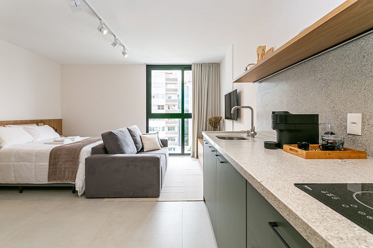 Pool plus 350MB Wi-Fi | 500m from the seafront #CA73D