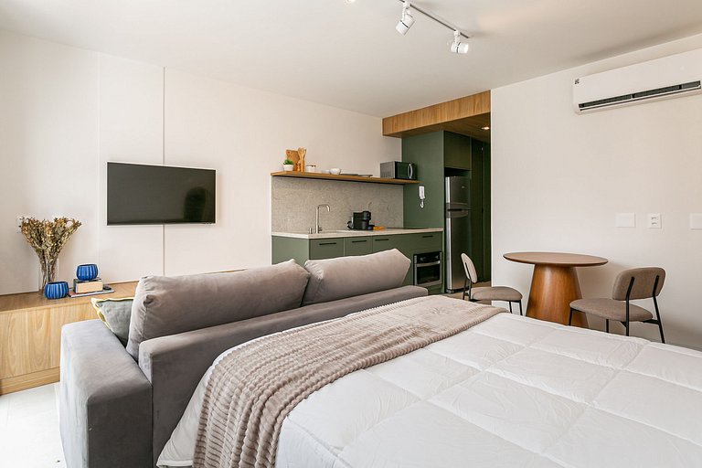 Pool plus 350MB Wi-Fi | 500m from the seafront #CA73D