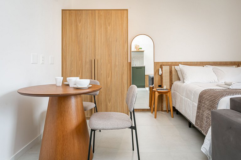 Pool plus 350MB Wi-Fi | 500m from the seafront #CA73D