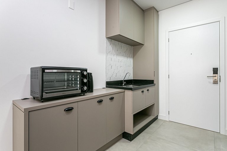 Rooftop Pool | 300MB | #SG08