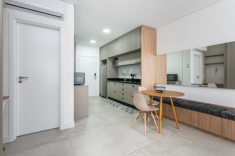Modern studio near the Technology Hub #SG08