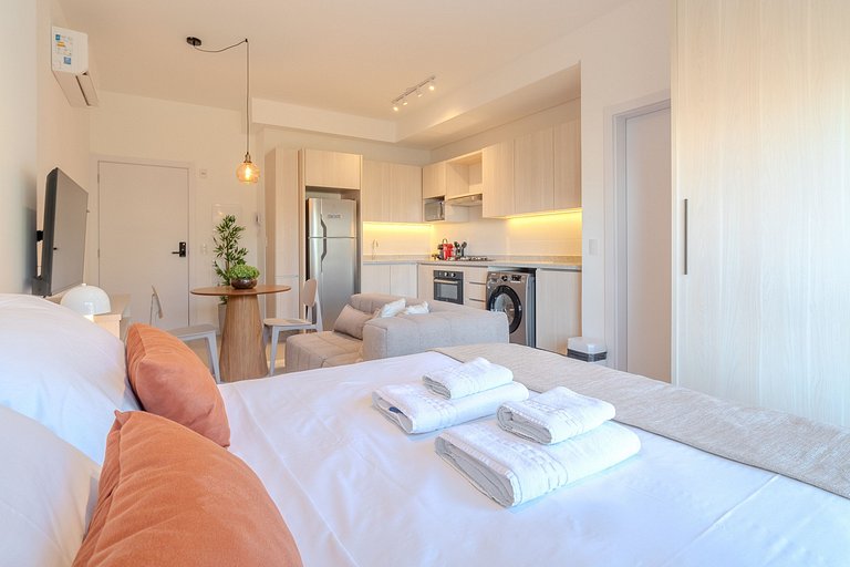 Pool + View | Modern Sea Apartment #CT01