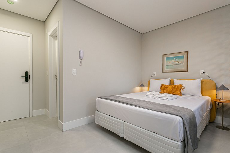 300mb Wi-Fi | Pool with Sea View | #SAL04