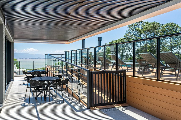 WI-FI 700mb | Piscina com Vista Mar | #SAL14