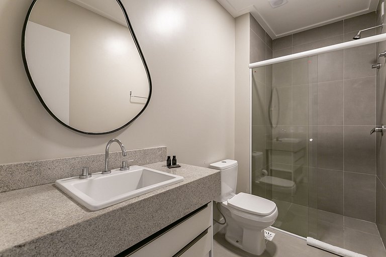 Piscina com Vista Mar | WIFI 200MB | Foodhall #TT405