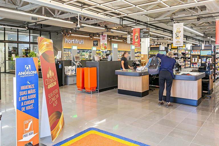 Piscina com Vista Mar | WIFI 200MB | Foodhall #TT405