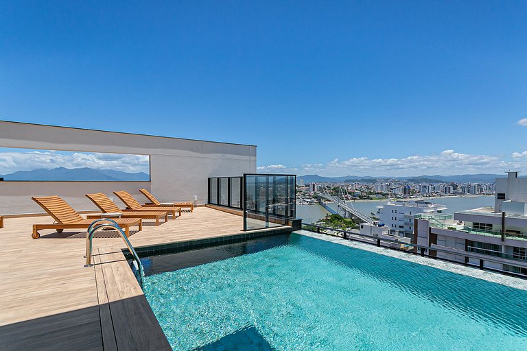 Piscina com Vista Mar | WIFI 200MB | Foodhall #TT405