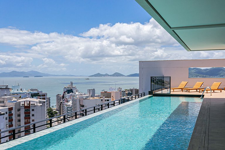 Piscina com Vista Mar | WIFI 200MB | Foodhall #TT405